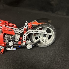 LEGO TECHNIC: Motorbike (8051) Used for parts or Restoration