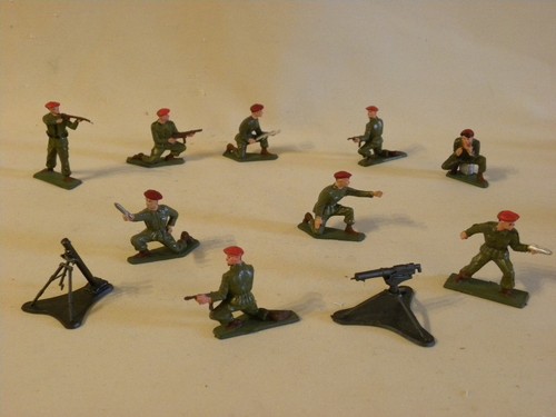 Soldat Starlux Parachutiste - Figurine Vintage De Collection, Occasion à Ne Pas Manquer