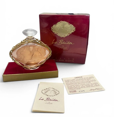 Lalique Le Baiser Limited Edition 1999 Crystal Flakon 100 ml