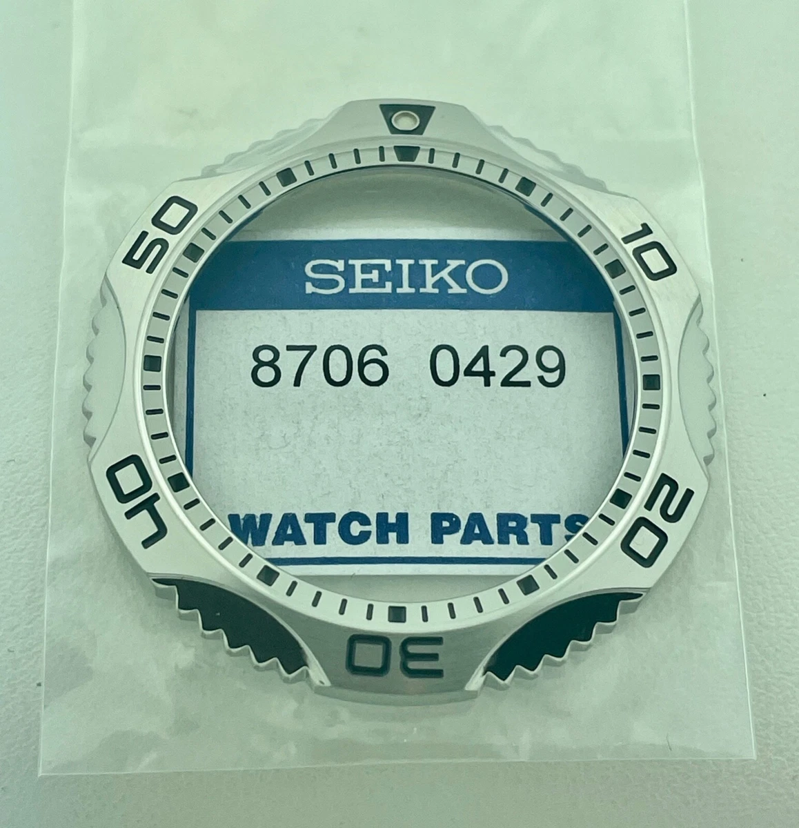 SEIKO SNE107 SNE109 PROSPEX SOLAR DIVER SILVER BEZEL PT