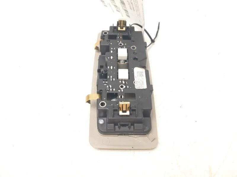 2007-2017 GMC ACADIA REAR ROOF DOME LIGHT - Image 4 of 4