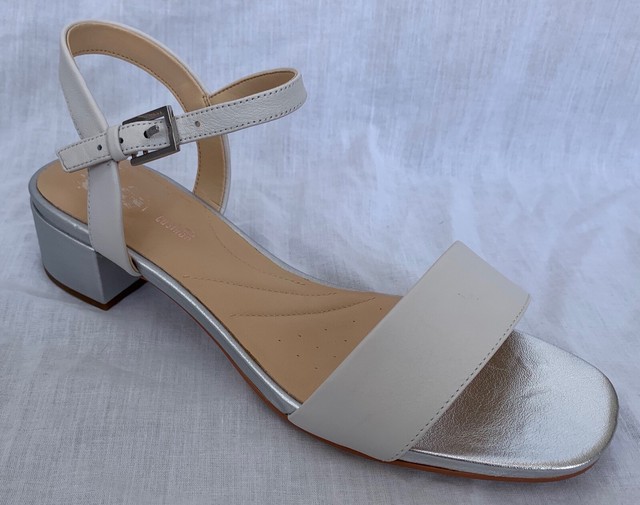 clarks smart deva sandals