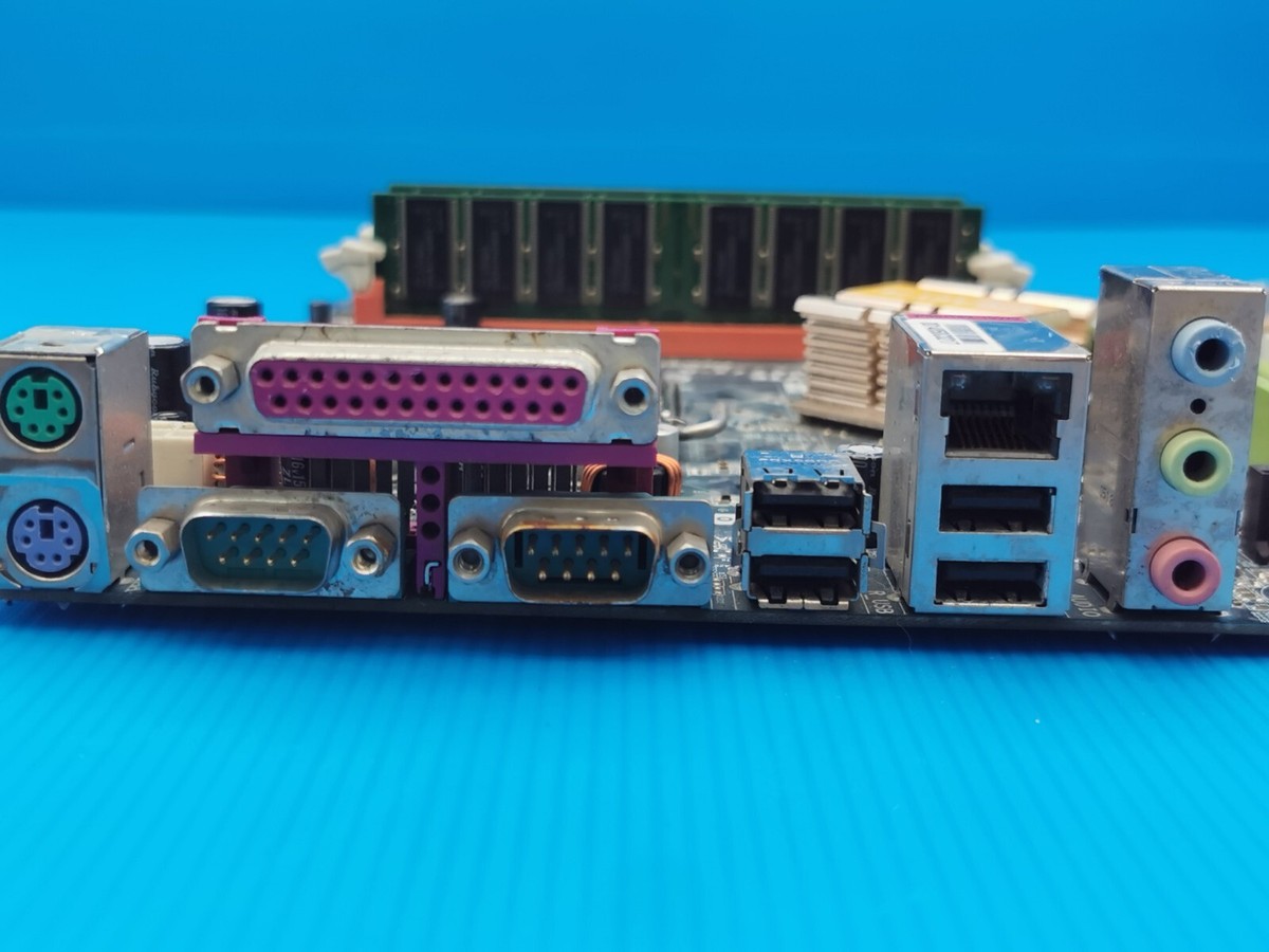 GD５ページ GIGABYTE GA-8IPE775-G LGA775 4x DDR INTEL 865PE MCH PCI AG