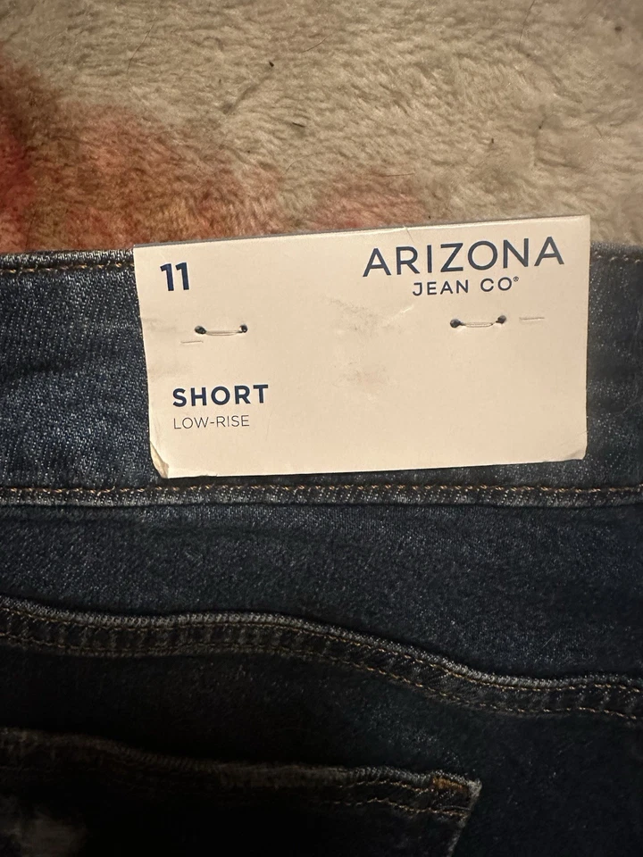 Arizona Jean Co Women's Size 11 Distressed Blue cuffed Jean Shorts - Image 2 of 4