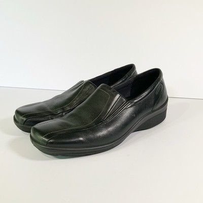 ECCO 39 Black Leather Loafers Slip On Shoes Shock Point Business Casual