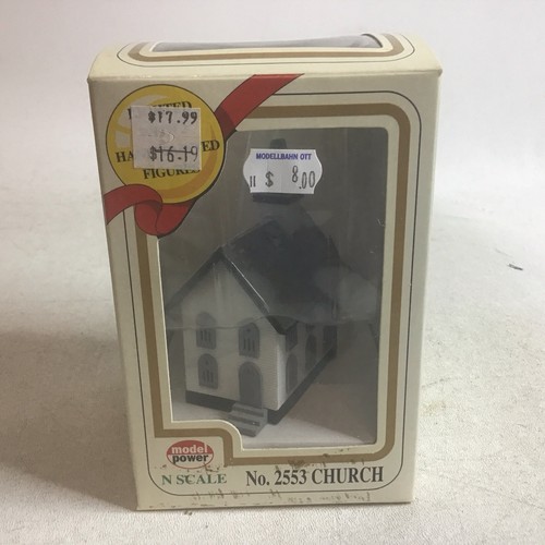 Modelo Power Escala N Nº Iglesia iluminada con 2 figuras pintadas a mano 2553 | Zustand: New