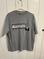 AUSTRALIA DOWN UNDER SHIRT Xl SHORT SLEEVE GRAY FLAG TEE GRAPHIC LOGO Made In AU