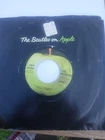 The Beatles - Hey Jude / Revolution - 1968  45 w/ Orig APPLE Sleeve
