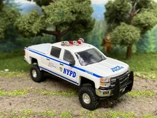 2015 Chevy Silverado 1500 Lifted 4x4 NYPD Truck 1/64 Diecast Custom Greenlight