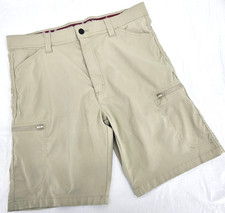 Wrangler Outdoor Performance Zip Cargo Short Khaki UPF 50 Men's 34 x 10