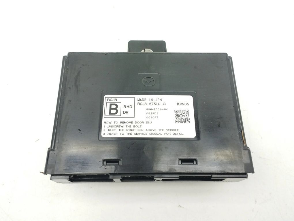 Mazda CX-30 Door Control Module Unit Front right GGMZ001J01