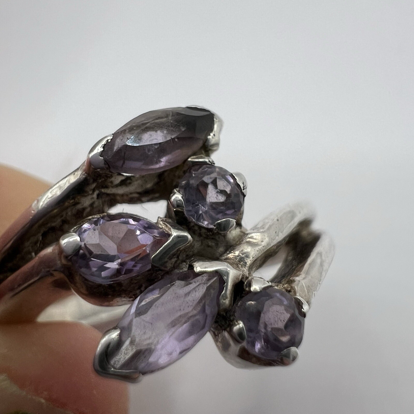 VINTAGE SOLID STERLING SILVER AMETHYST RING. SIZE… - image 2