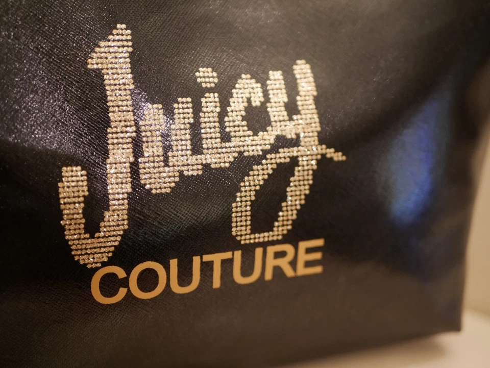 NEW WOMEN'S JUICY COUTURE PYRAMID BEAUTY BAG COSMETIC TRAVEL MAKE UP CASE BLACK - Image 3 of 4