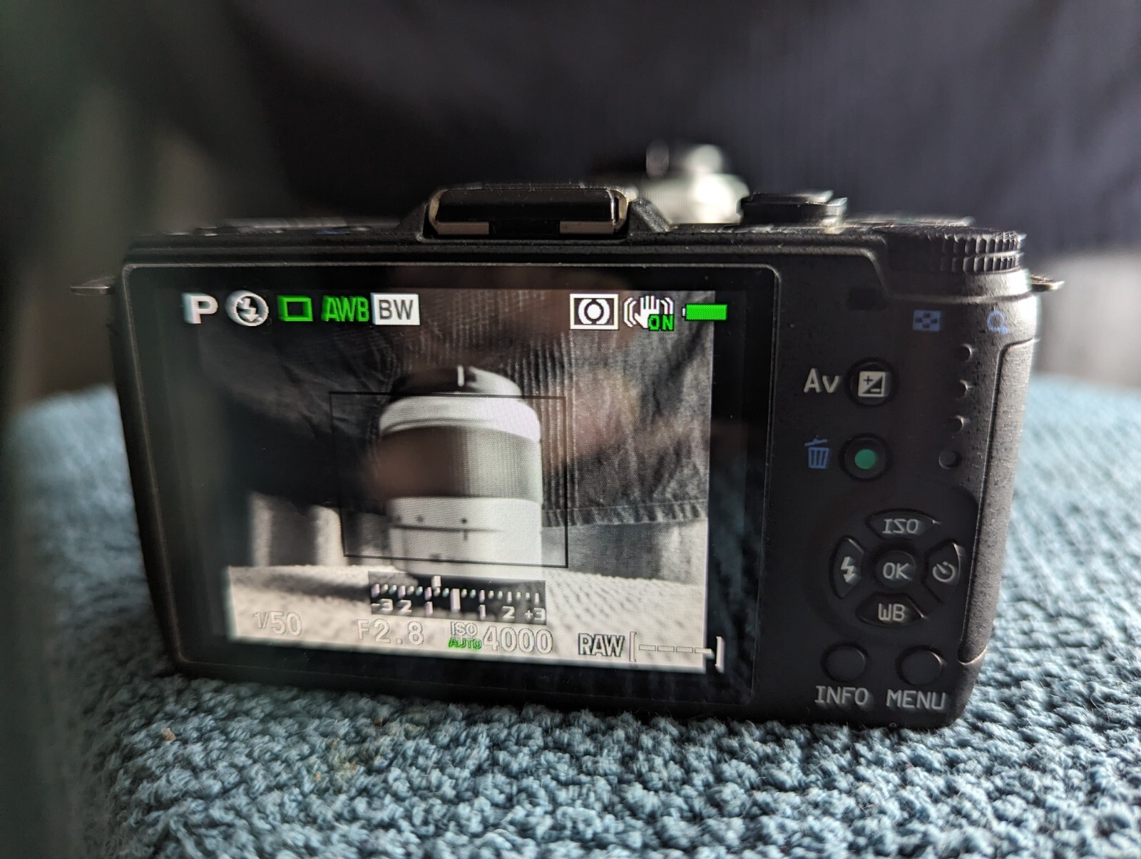 Pentax Q10 + Lens Kit 02 & 06 Zooms UK Dispatch eBay