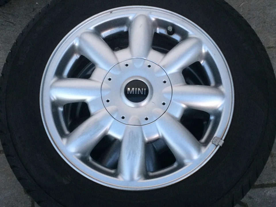 MINI Alufelgen Kompletträder Sommerreifen Nokian  Reifen 185/65 R15 (88T - Bild 2 von 4