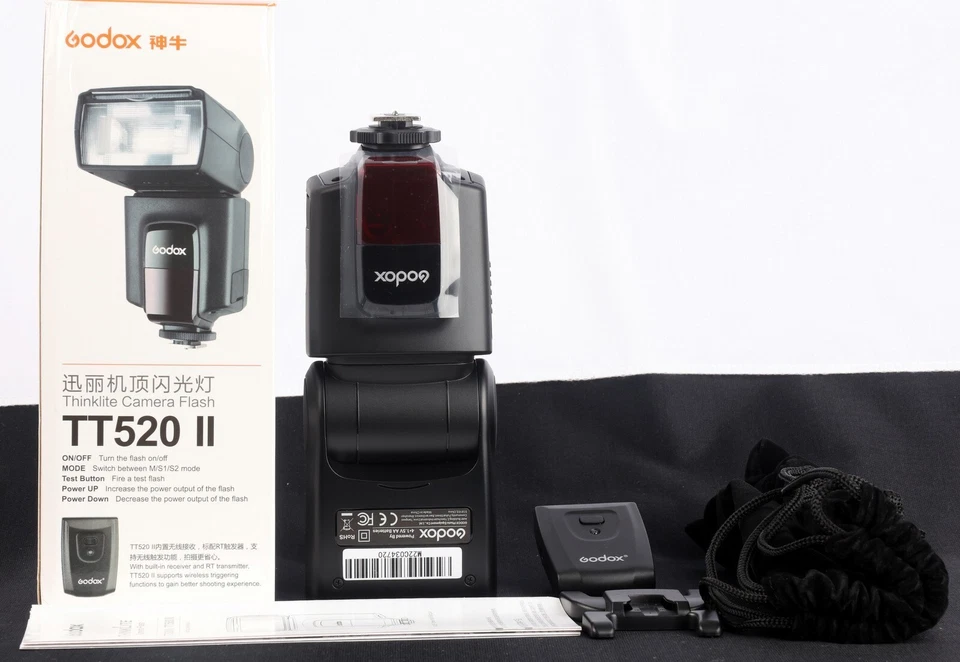Godox TT520 II Flash for All Cameras with Hot-Shoe c/w Trigger Unit -Mint in Box - Image 3 of 4