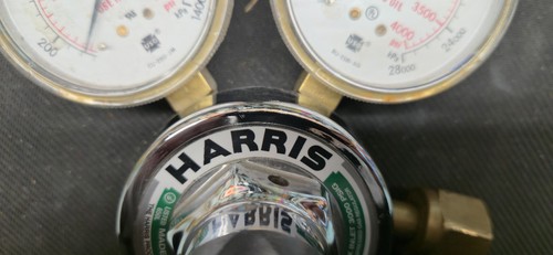 Harris Model 25GX-145-540 2.5" Single Stage Oxygen Regulator (3000510) - Picture 5 of 8