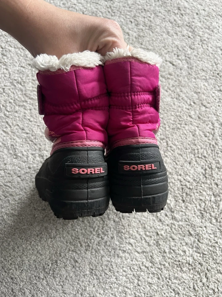 Botas de nieve Sorel Commander para niñas pequeñas talla 9 rosa impermeables aisladas invierno Foto 4 de 4