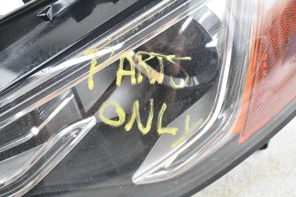 2015 奥迪 S5 车头灯总成二手零件 仅原始设备制造商 114-59757L — 第 2/4 张图片