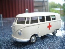 Aufkleber f&uuml;r M&auml;rklin 8000 Serie  VW Bus Krankenwagen Rotes Kreutz T 1