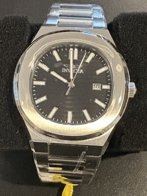 ラヴィ Invicta Speedway Black Dial & Silver Tone Men's Watch ZG-48319 | eBay