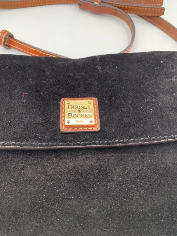 Dooney & Bourke Crossbody purse - Image 3 of 4