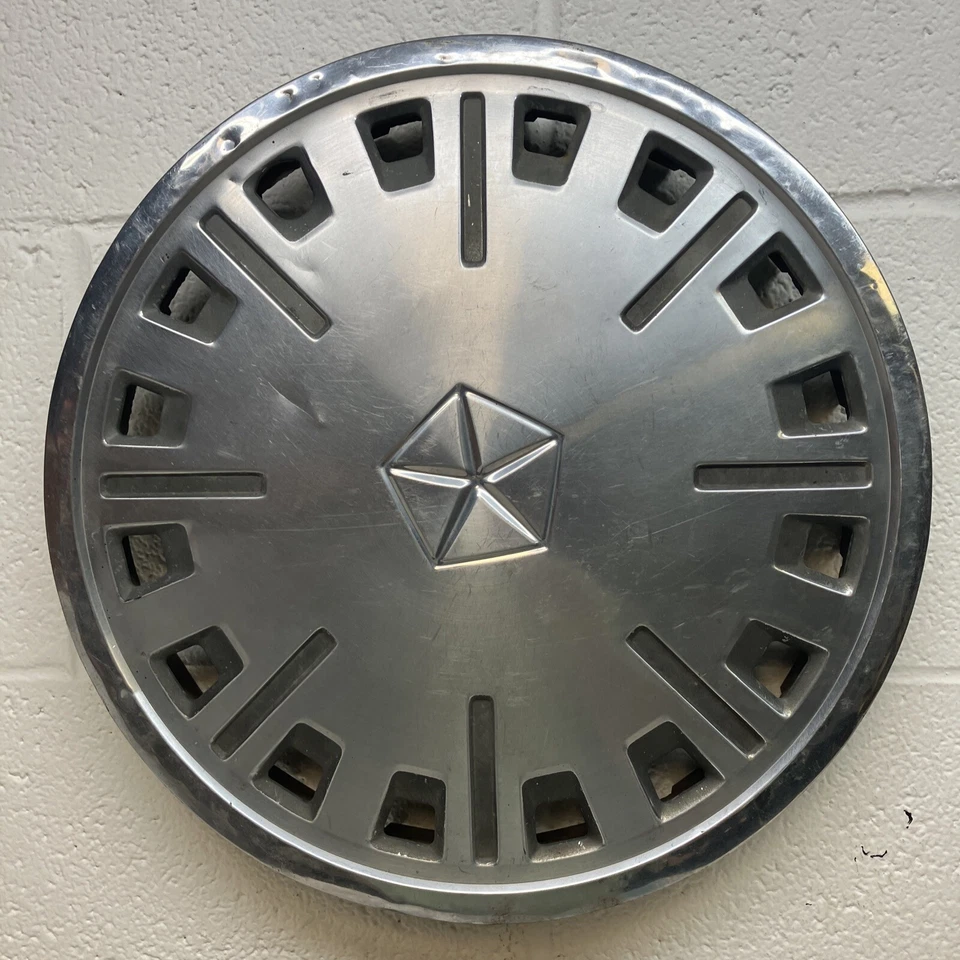 Juego de 4 tapacubos de 13" Mopar 1985-89 Dodge Aries/Omni&Plymouth Horizon (5368) OEM Foto 4 de 4