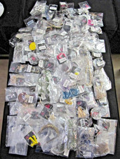 Jewelry Paparazzi NEW 100 Pieces Lot, Necklaces, Bracelets, Earrings, Rings NWT