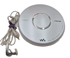 Sony D-FJ041 Walkman Portable CD Player AM/FM Tuner Used With Earphones