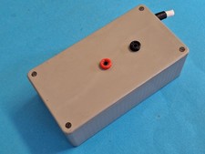 Project Box ~ 1.95" x 3.15" x 5.95 " ~ Inc 4mm Sockets x 2 ~ High impact plastic