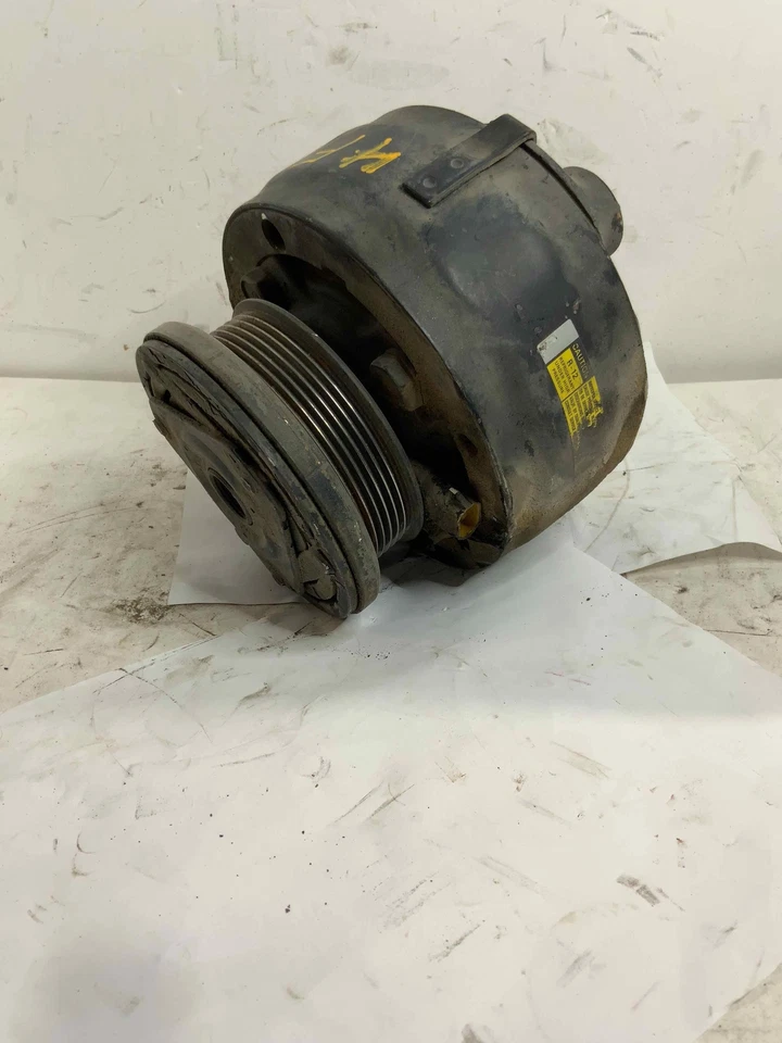 Compresor de aire acondicionado Chevrolet Suburban K2500 92-94 1131327 7,4 L 8 cilindros 4x4 682-287 k Foto 4 de 4