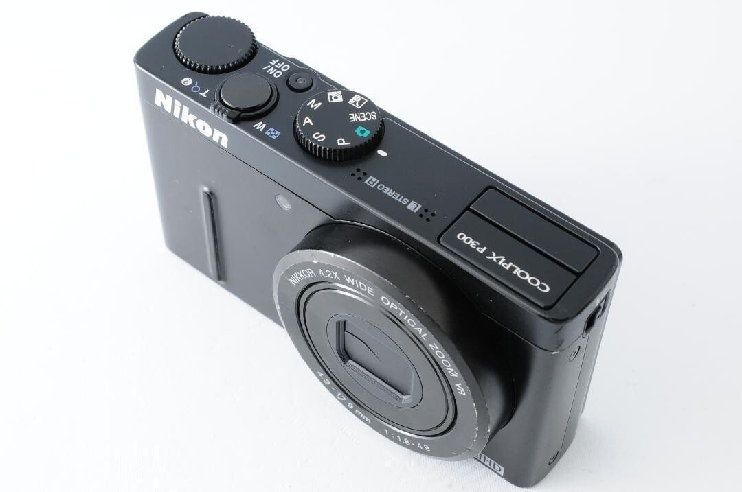 Nikon COOLPIX P300 デジタルカメラ