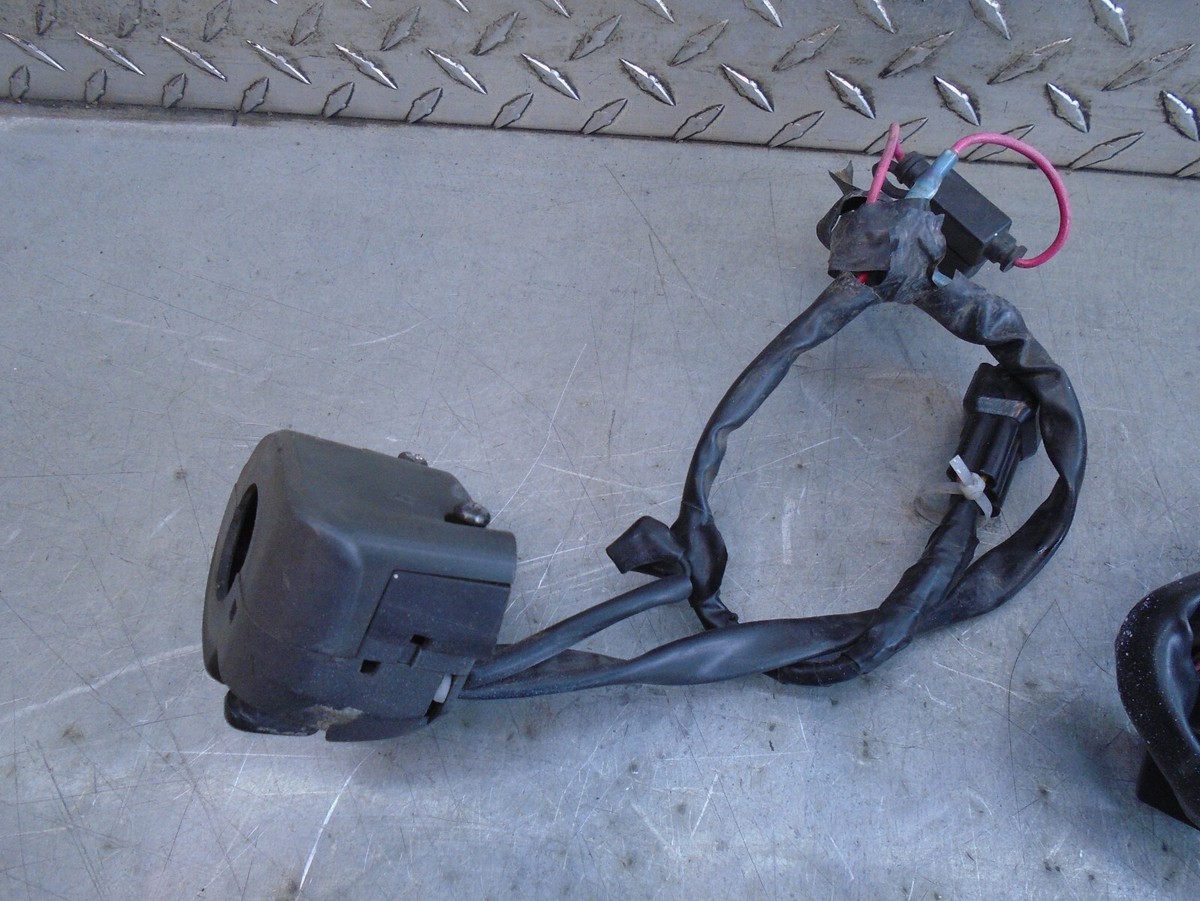 2005 03-06 KAWASAKI Z1000 Z 1000 OEM TURN SIGNAL& ON OFF SWITCHES