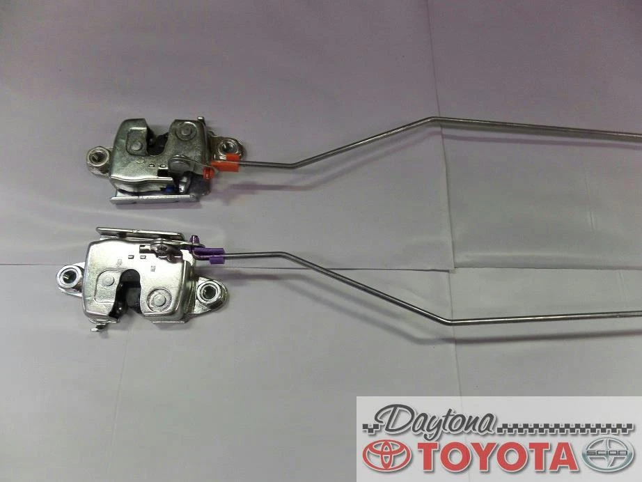 PESTILLOS DE PUERTA TRASERA OEM TOYOTA TUNDRA (PAR) PARA 2007-2019 65780-0C041 Foto 2 de 2