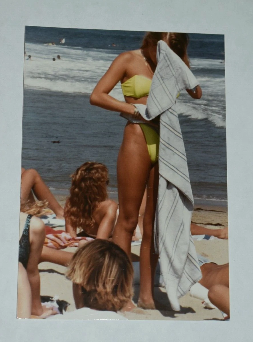 beach scene candid woman in yellow bikini voyeur VINTAGE PHOTOGRAPH Ah |  eBay