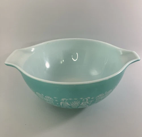 Vintage Pyrex #442 Amish Butterprint Turquoise Cinderella 1-1/2 Qt Mixing Bowl