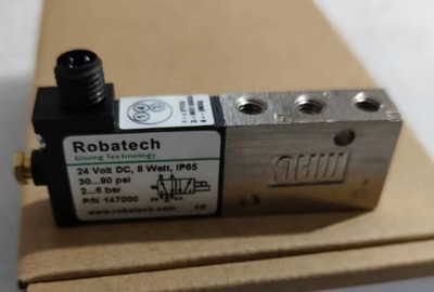 1PC New Robatech solenoid valve P/N147000
