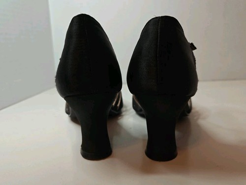 Ellie Black Satin Heels Size 8 Flapper Costume T Strap Vintage - Picture 4 of 11