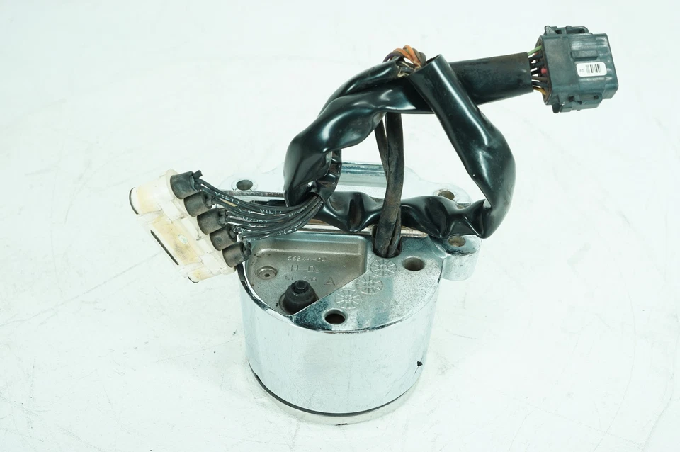 2005 Harley Sportster XL1200 C Custom OEM Speedo Speedometer Gauge Cluster 12K - Image 2 of 4