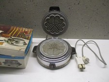 Vintage Waffeleisen Eltring ELEKTRA Typ EWA 33  Waffelautomat 1000 Watt Chrom