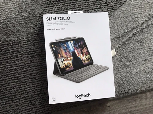 Logitech Slim Folio iPad 10th Gen Case - Bluetooth Keyboard -  Grey