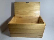 NEW Essential Home Bread Box – 15"x8"x9" – Kitchen Storage, storage wear