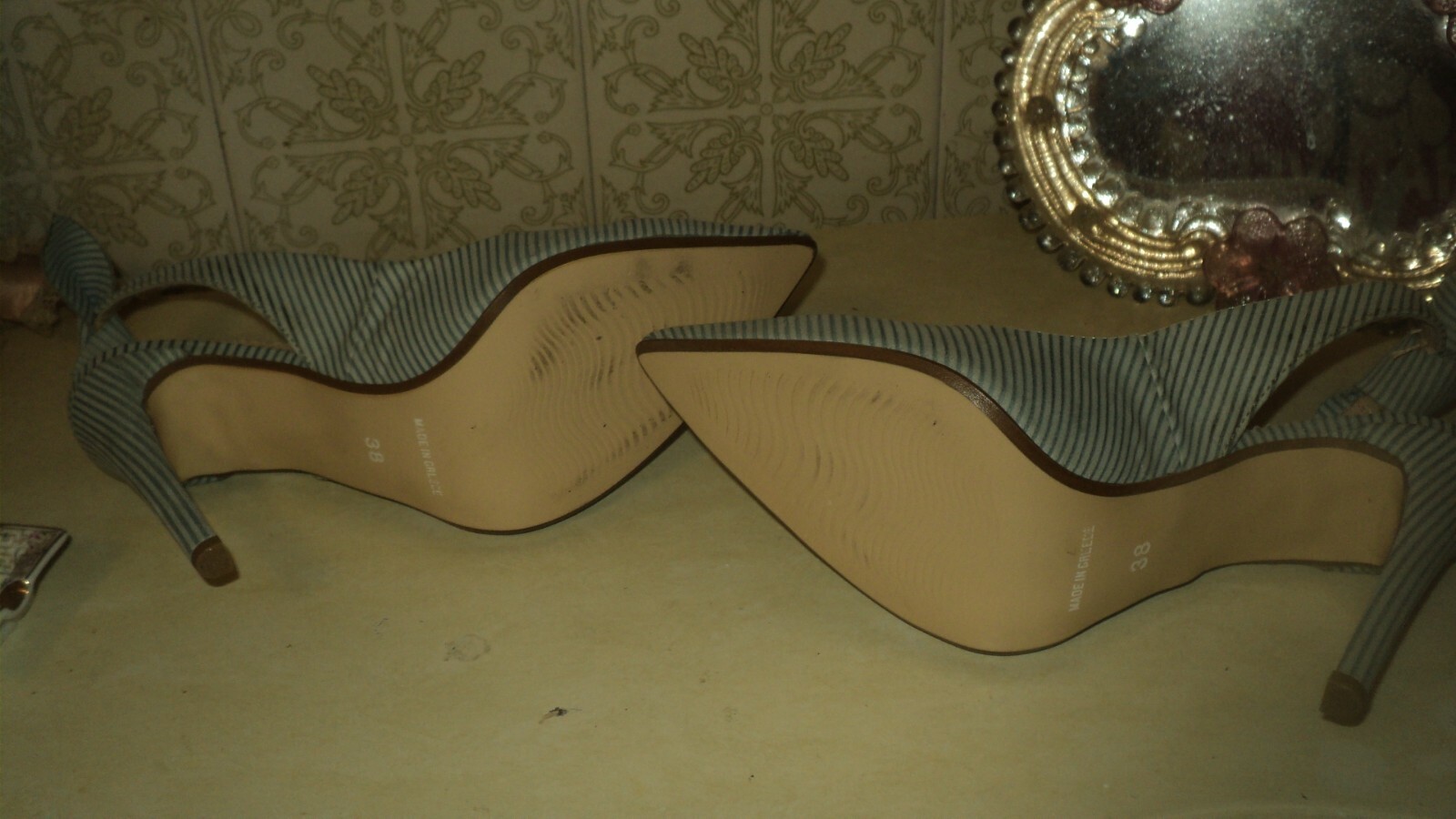 Picture 4 of 4