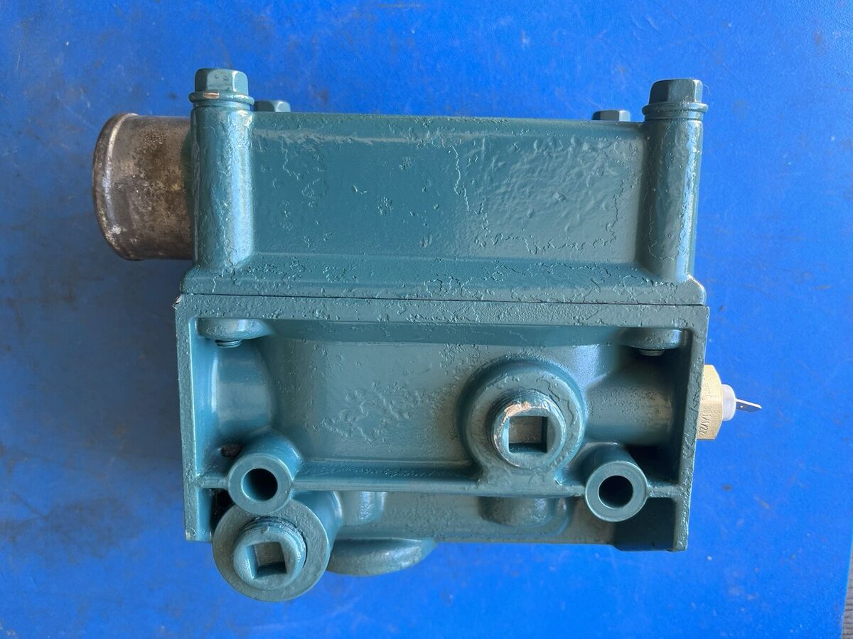 Volvo Penta 860449, 838705, 838704 3583098 Thermostat Volvo Penta 860449, 838705, 838704 3583098 Thermostat