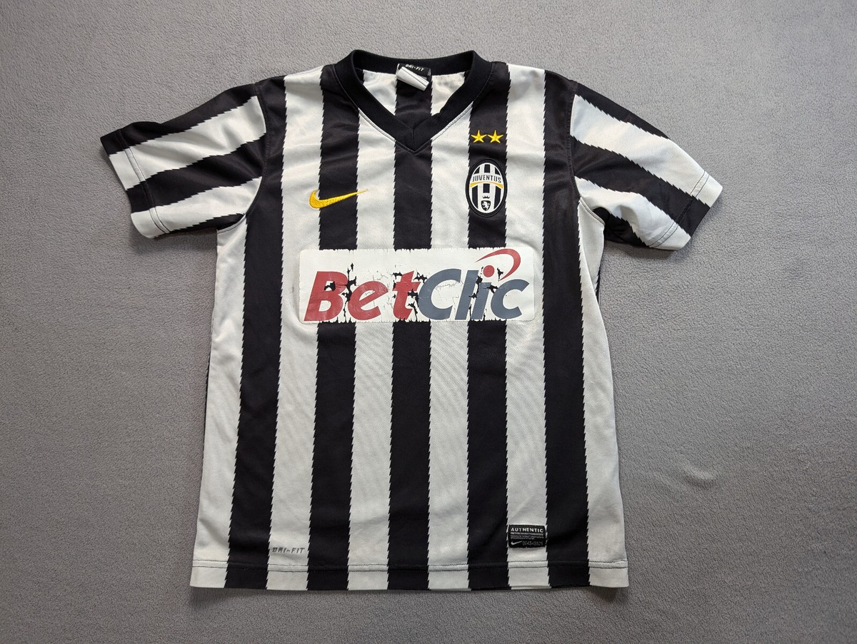 Juventus nike 2010/11 home jersey boys size M football shirt