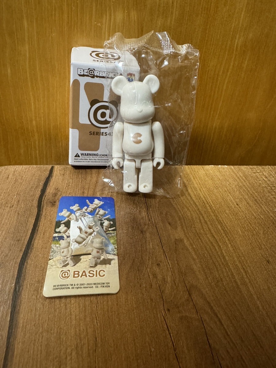 Bearbrick Be@rbrick 100% Series 47 Figure - Basic Letter C
