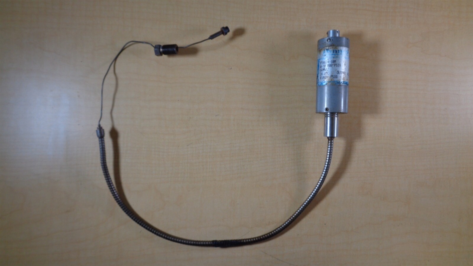 Dynisco PT4674-10M 24VDC Pressure Transducer Transmitter 10000PSI U9