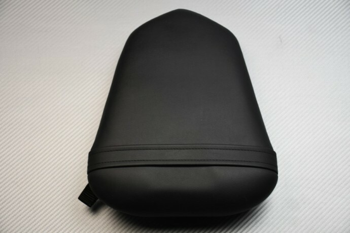 Selle passager YAMAHA YZF R1 résout les secousses pour le duo de 2007 à 2008