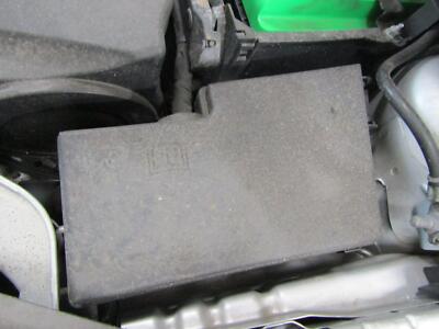 ENGINE FUSE BOX 2.0L VIN 2 8TH DIGIT FORD FOCUS 17 18
