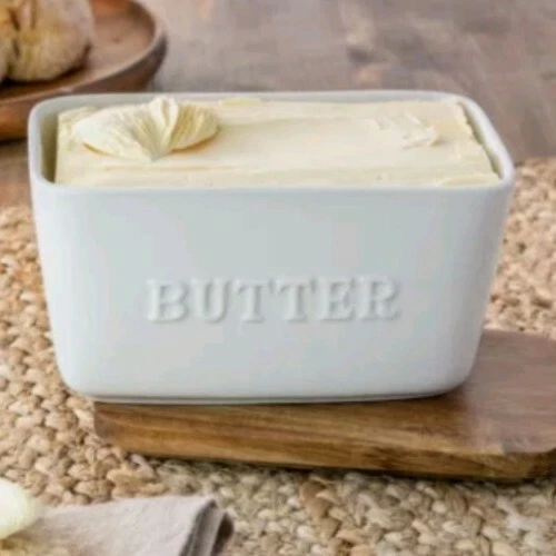 Better Homes Gardens Porcelain Embossed Butter Dish Farmhouse Acacia Wood White - Image 4 of 4